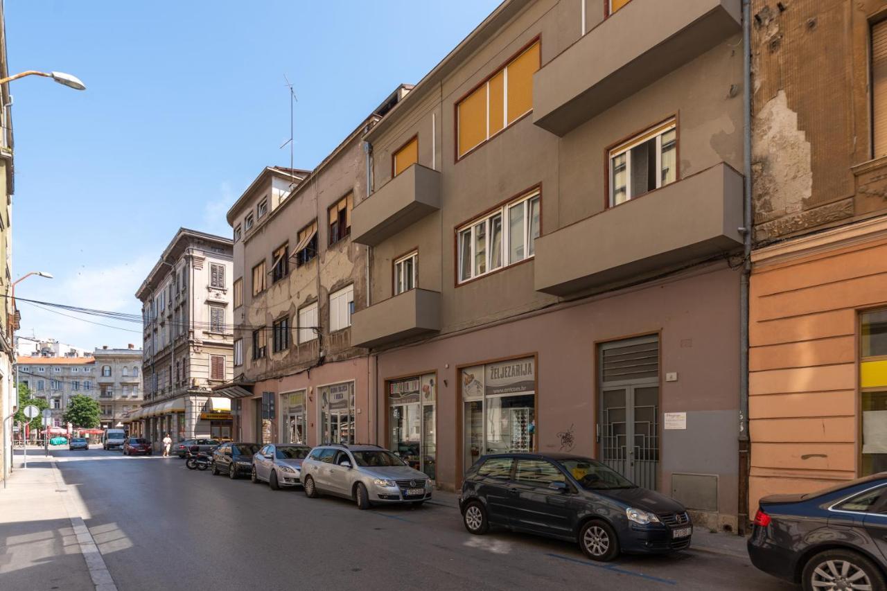 La Preziosa Rooms Пула Экстерьер фото